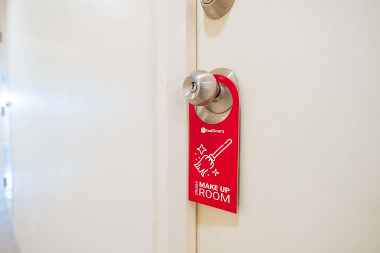 RedDoorz Plus @ Silk Residences Sta. Mesa Monthly Stay, Manila
