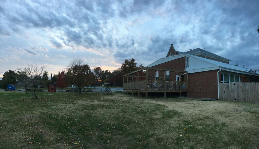 Exterior & Views 2, Davie School Inn, Union