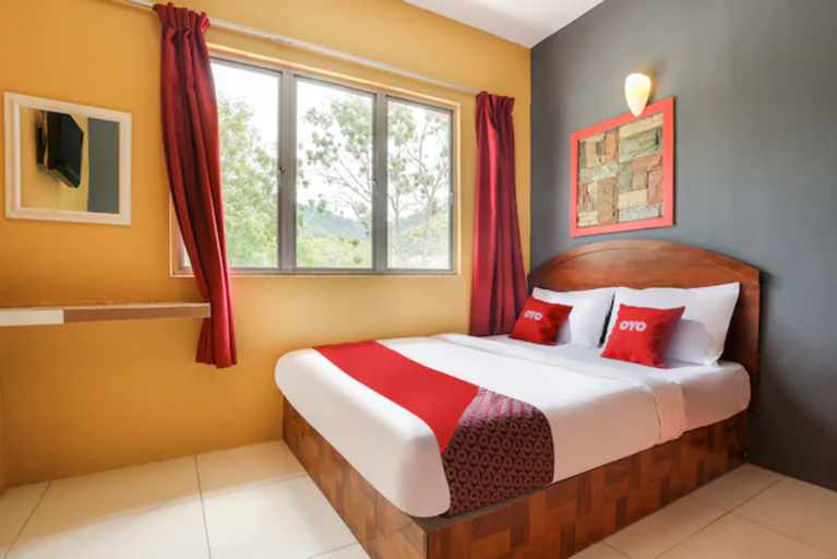Bedroom 3, OYO 89656 Melati Hotel Nilai, Seremban