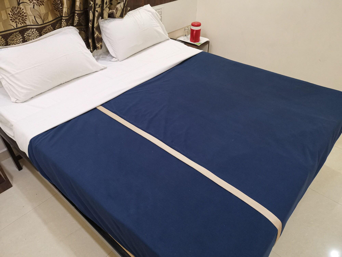 Bedroom 3, Hotel Royal Treat Kolhapur, Kolhapur