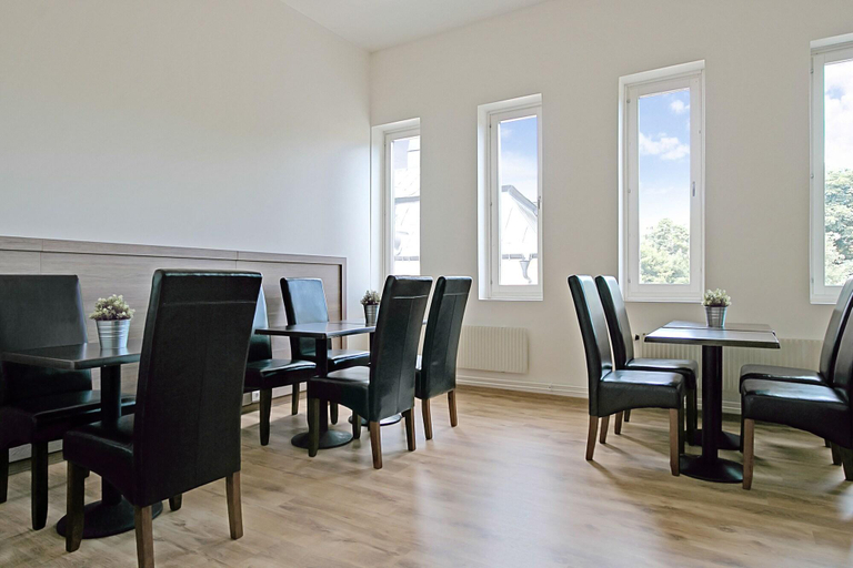 Others 5, Hotell Kringelstaden, Södertälje