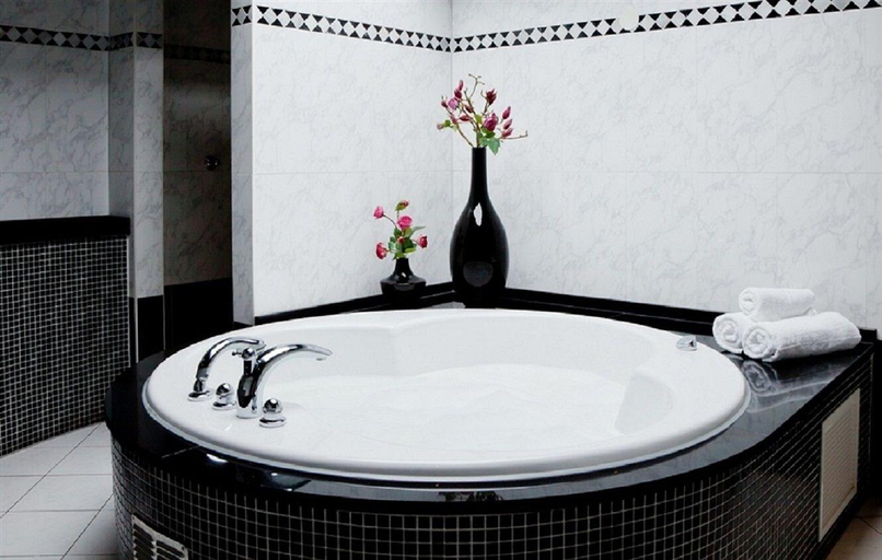 Bathroom 4, Van Der Valk Hotel Spier - Dwingeloo, Westerveld