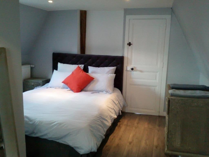 Bedroom 3, La Capitainerie, Indre-et-Loire