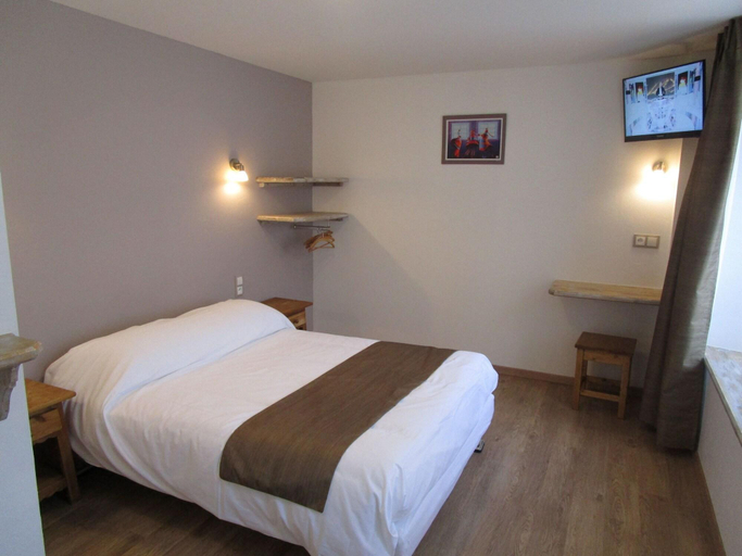 Bedroom 4, Hôtel La Marmotte, Vosges