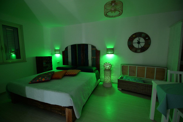 Bedroom 2, B&B A Pochi Passi, Bari
