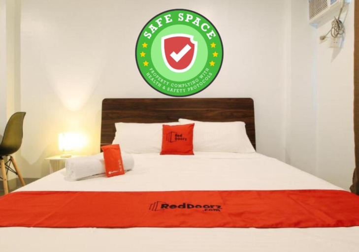 Reddoorz Near Zobel Roxas, Makati City