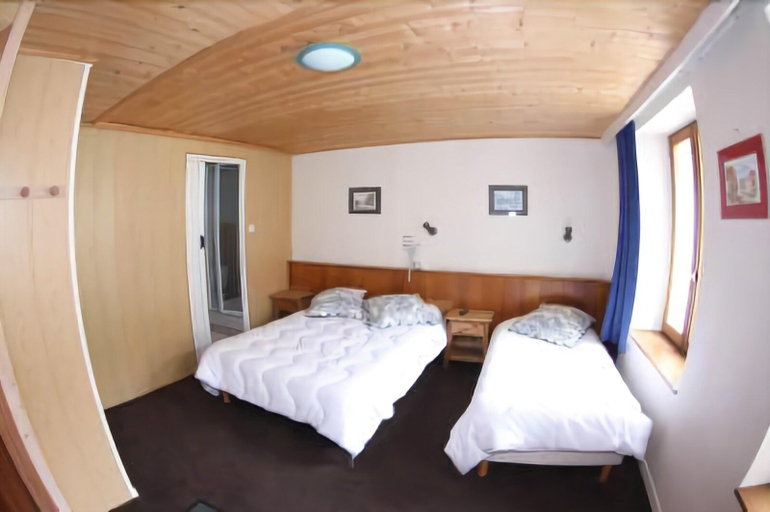 Bedroom 4, Hôtel La Marmotte, Vosges