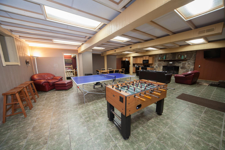 Public Area 3, Log Cabin Lodge & Suites, Westmoreland