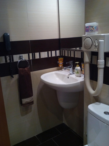 Bathroom 5, Noi parliamo italiano, Stolichna