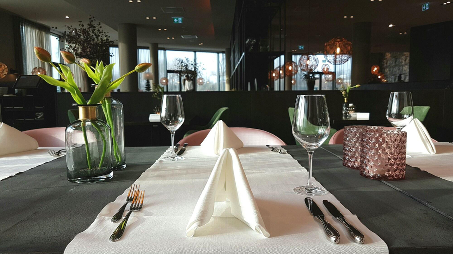 Public Area 5, Van der Valk Hotel Groningen-Hoogkerk, Noordenveld
