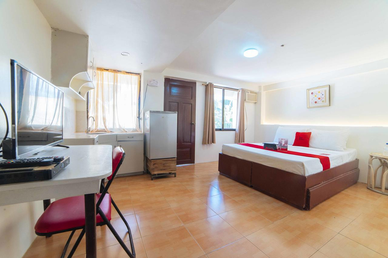 Bedroom 4, RedDoorz @ Ledesco Avenue Lapaz Iloilo, Iloilo City