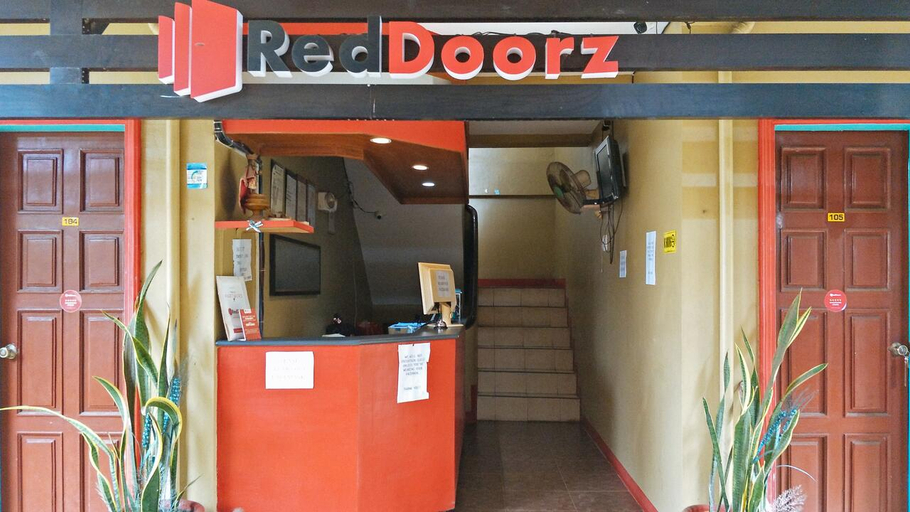 Public Area 2, RedDoorz @ Bankal Lapulapu, Lapu-Lapu City