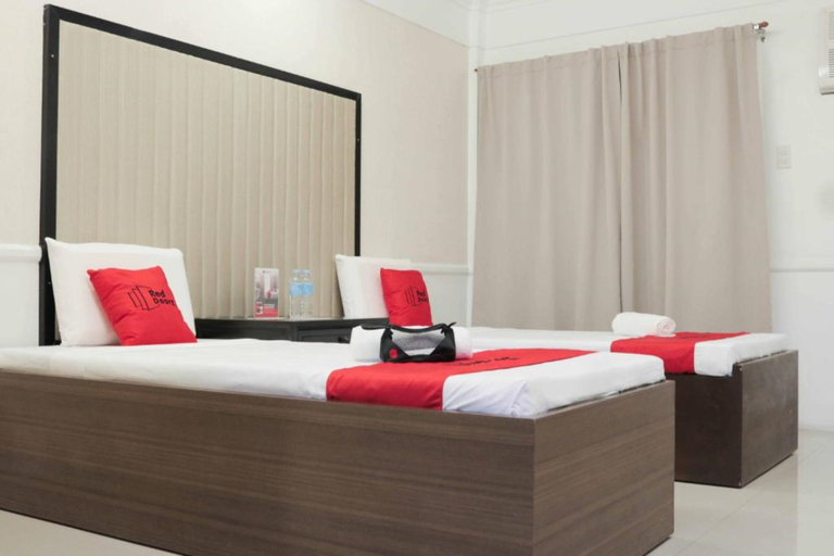 RedDoorz Premium @ Wireless Mandaue Cebu, Mandaue City