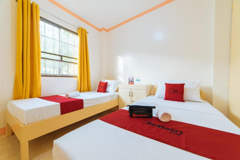 RedDoorz @ Q Abeto Street Mandurriao, Iloilo City