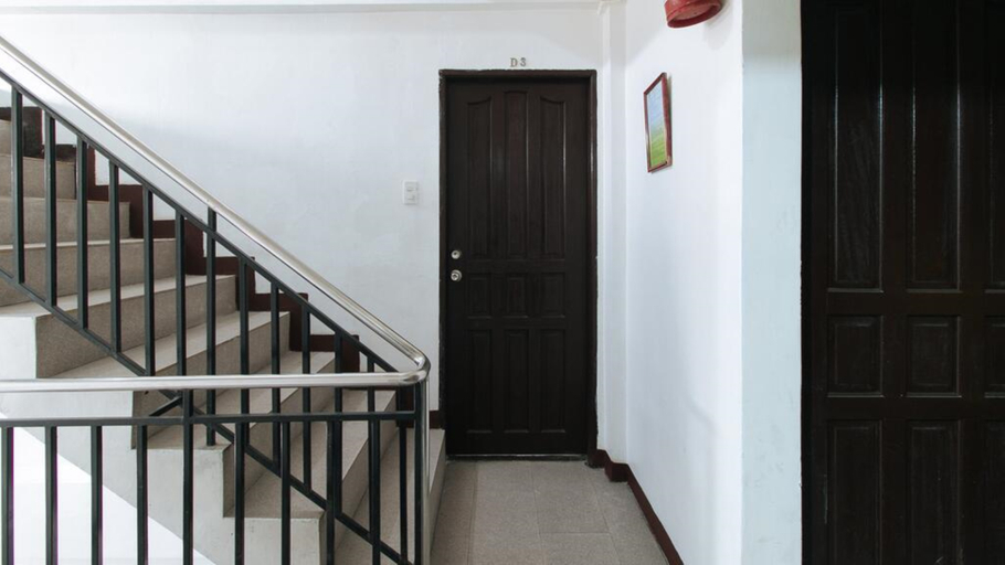 Public Area 2, Reddoorz near Pasay Rotonda, Pasay City