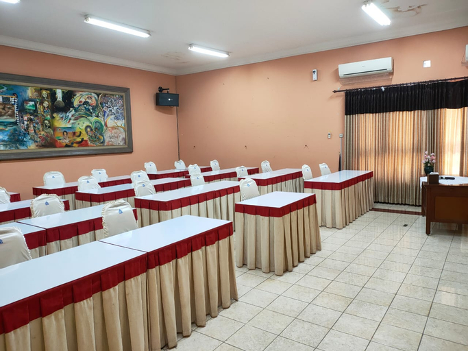 Sinergi Hotel Gresik, Gresik