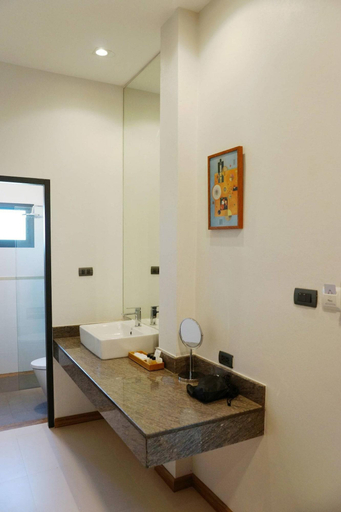 Bathroom 5, Hotel Matana, Muang Chiang Mai