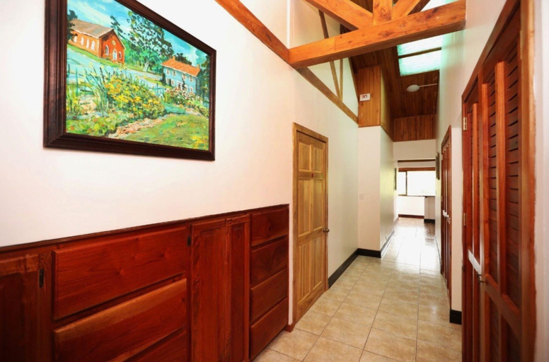 Public Area 3, Whitehouse Bed and Breakfast, Puntarenas