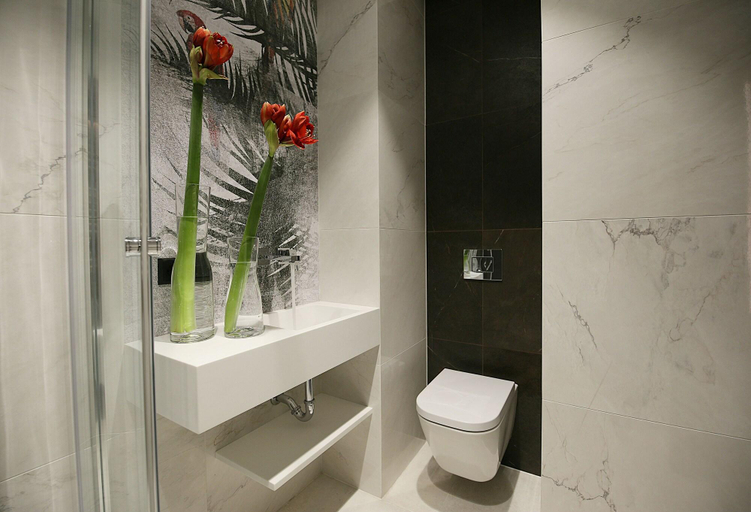 Bathroom 4, Hotel ZOO, Środa Śląska
