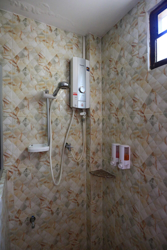 Bathroom 4, S Hotel, Muang Lamphun