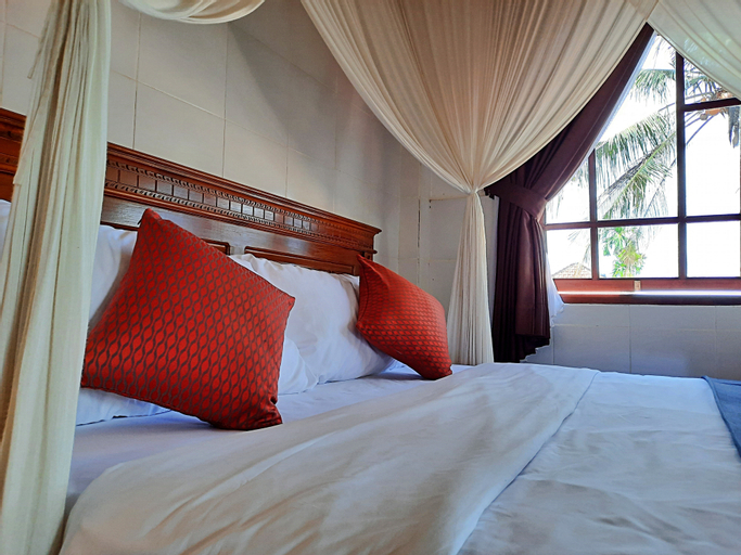 Bedroom 8