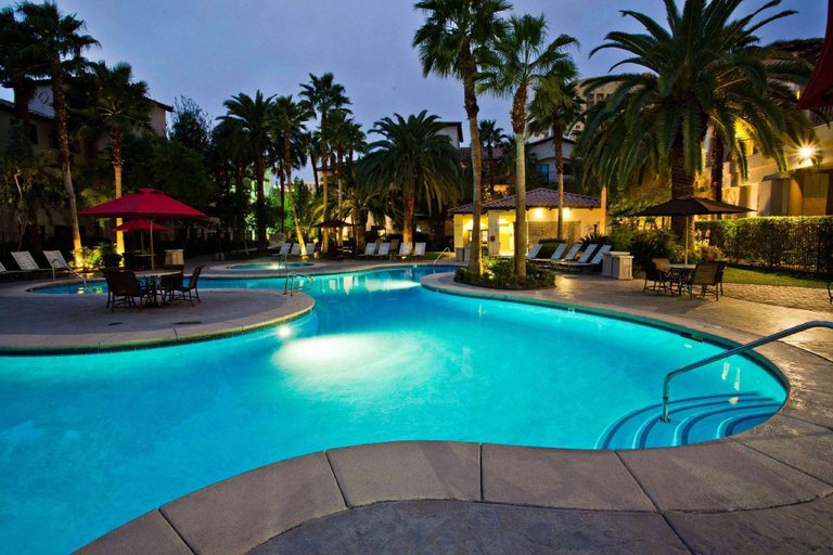 Sport & Beauty 2, Tuscany Suites & Casino, Clark