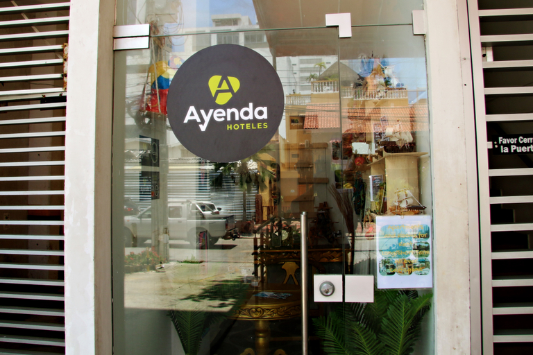 Food & Drinks, The Miami Hotel and Luxury Apartments, Cartagena de Indias