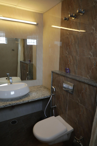 Bathroom 4, Hotel Raj Residency, Bangalore
