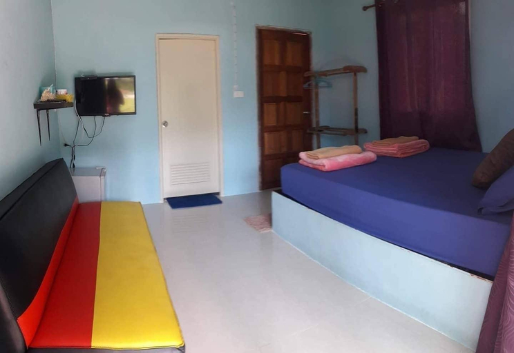 Bedroom 4, Lee Red House, K. Ko Kut