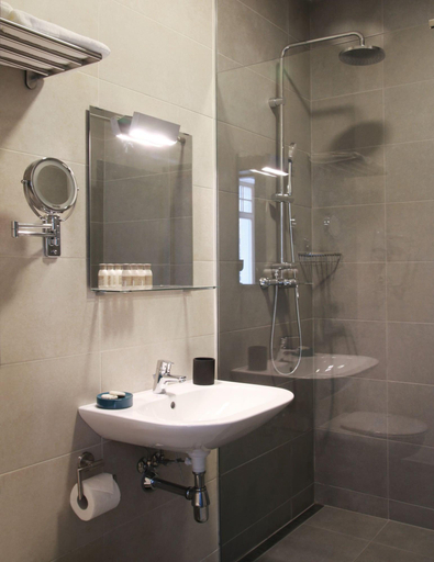 Bathroom 5, Conacul Törzburg, Bran