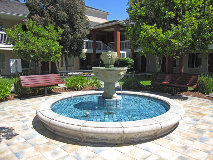 Sport & Beauty, Extended Stay America - San Francisco - San Mateo, San Mateo