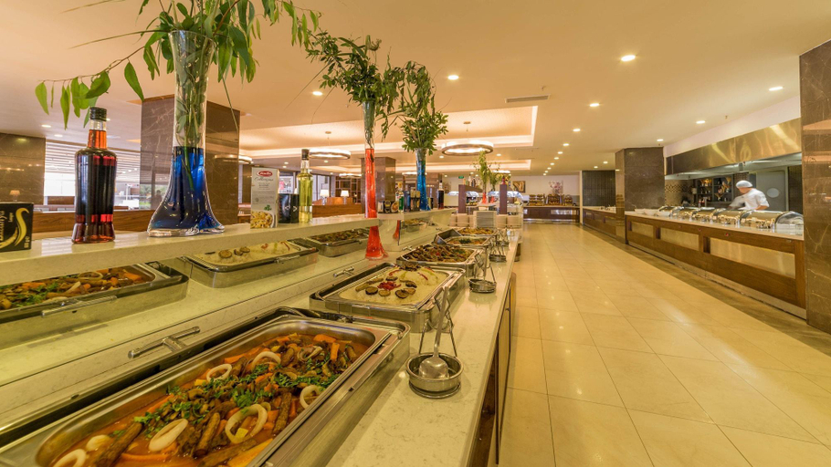 Food & Drinks 5, Ramada Hotel Suites(Dublicated)), Kuşadası