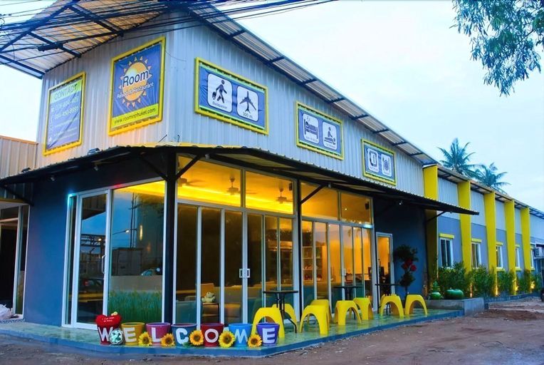 Exterior & Views, Room Hostel at Phuket Airport, Pulau Phuket