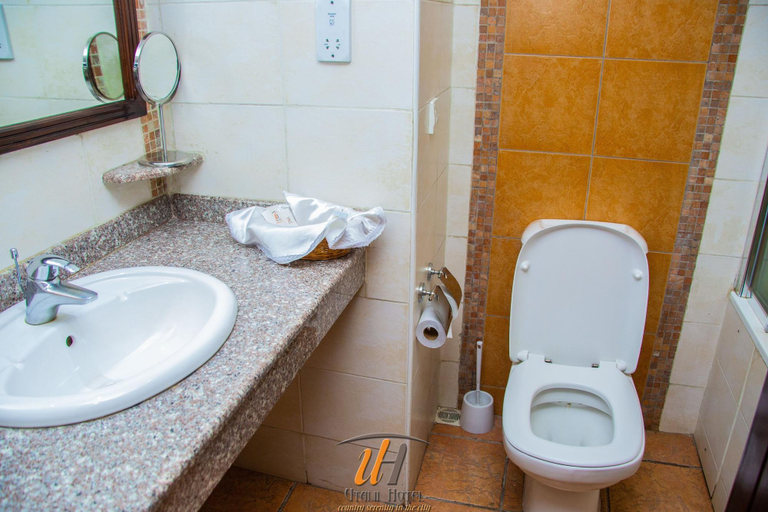 Bathroom 5, Utalii Hotel, Kasarani