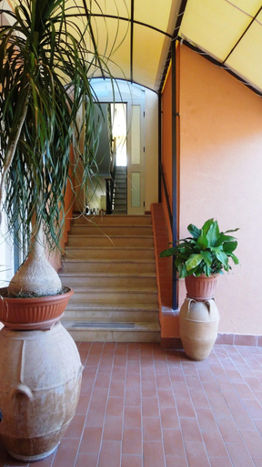 Public Area 3, Albergo Delfino, Salerno