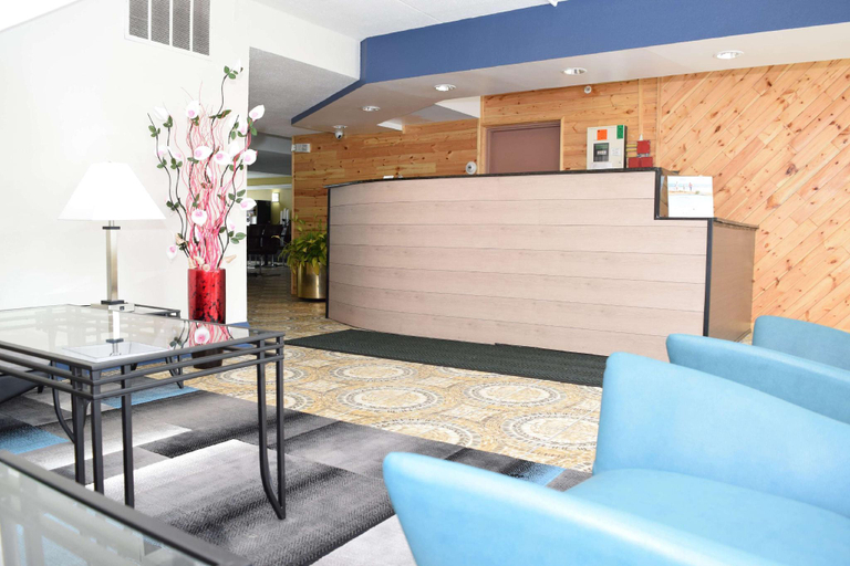 Public Area 2, Baymont By Wyndham Addison, Dupage