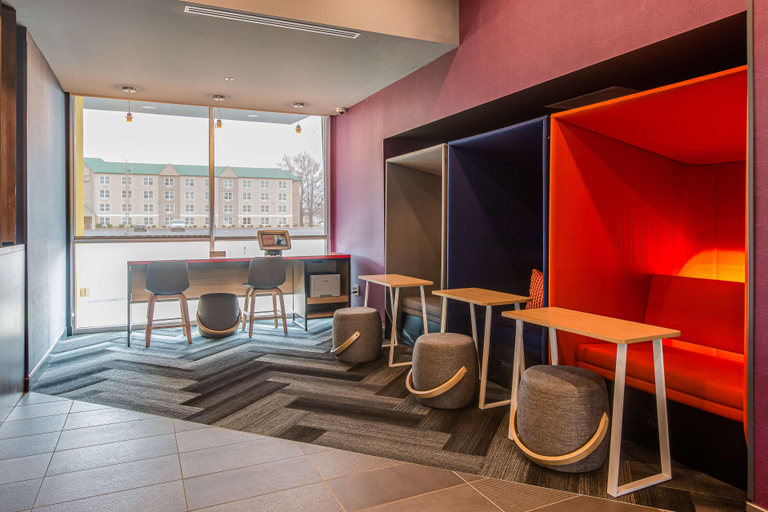 Public Area 3, Tru by Hilton Clarksville, TN, Montgomery