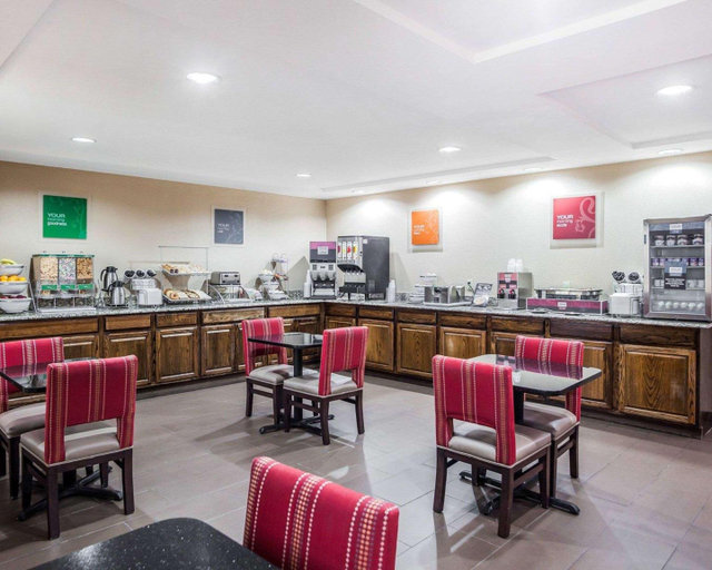 Food & Drinks 5, Comfort Inn Moberly, Randolph