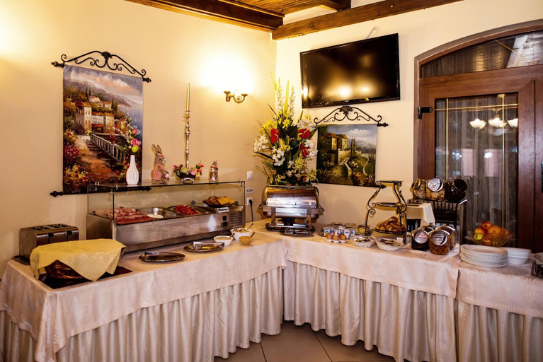 Food & Drinks 5, Hotel Zefir, Timisoara