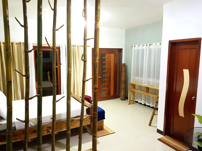 Public Area 3, La Colonial Resort - Adults Only, El Nido
