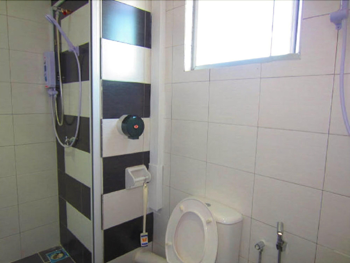 Bathroom 4, The CEO Duplex Studio Suite, Penang Island