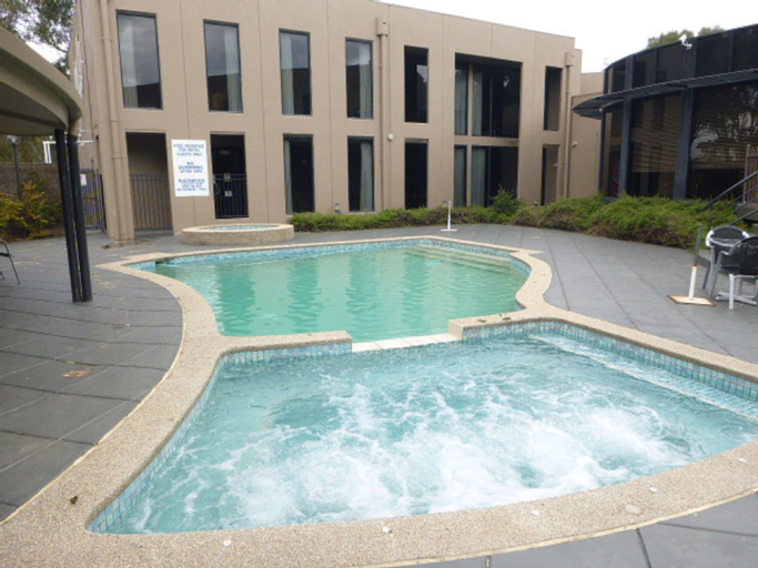 Sport & Beauty 4, Dingley Hotel, Melbourne