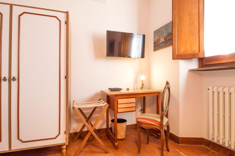 Bedroom 5, B&B Palazzi, Florence