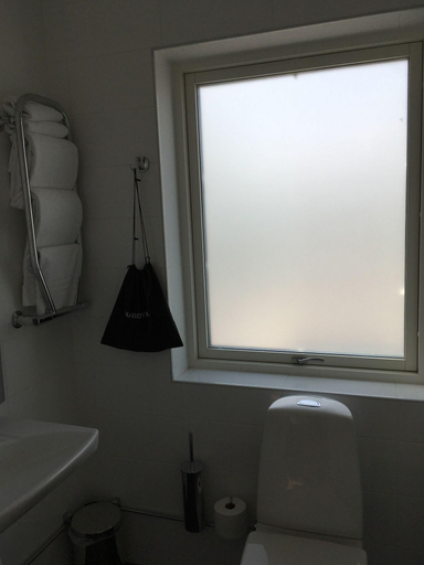 Bathroom 5, Badholmen, Oskarshamn