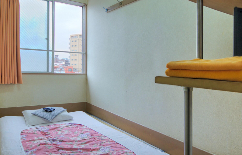 Bedroom 3, Business Hotel Fukudaya, Taitō