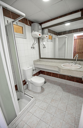 Bathroom 5, ZAK INN Residence, Al-Ghurdaqah