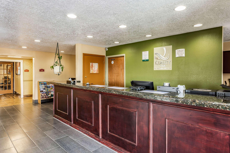 Public Area 2, Quality Inn Los Lunas, Valencia
