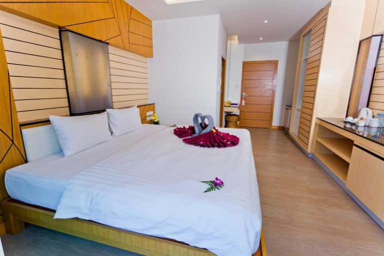 Bedroom 4, Anda Beachside Hotel, Phuket Island