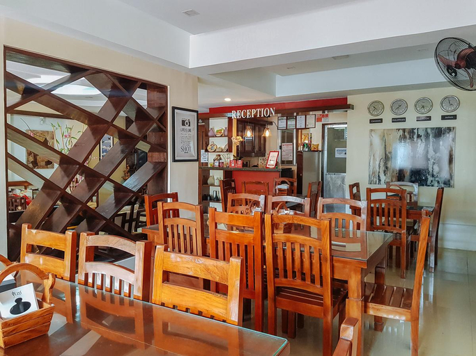 Food & Drinks 2, RedDoorz @ Caimito Drive Dampas, Tagbilaran City