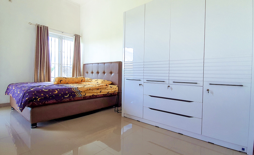 Bedroom 5, Villa Mangli Syariah by eCommerceloka, Jember